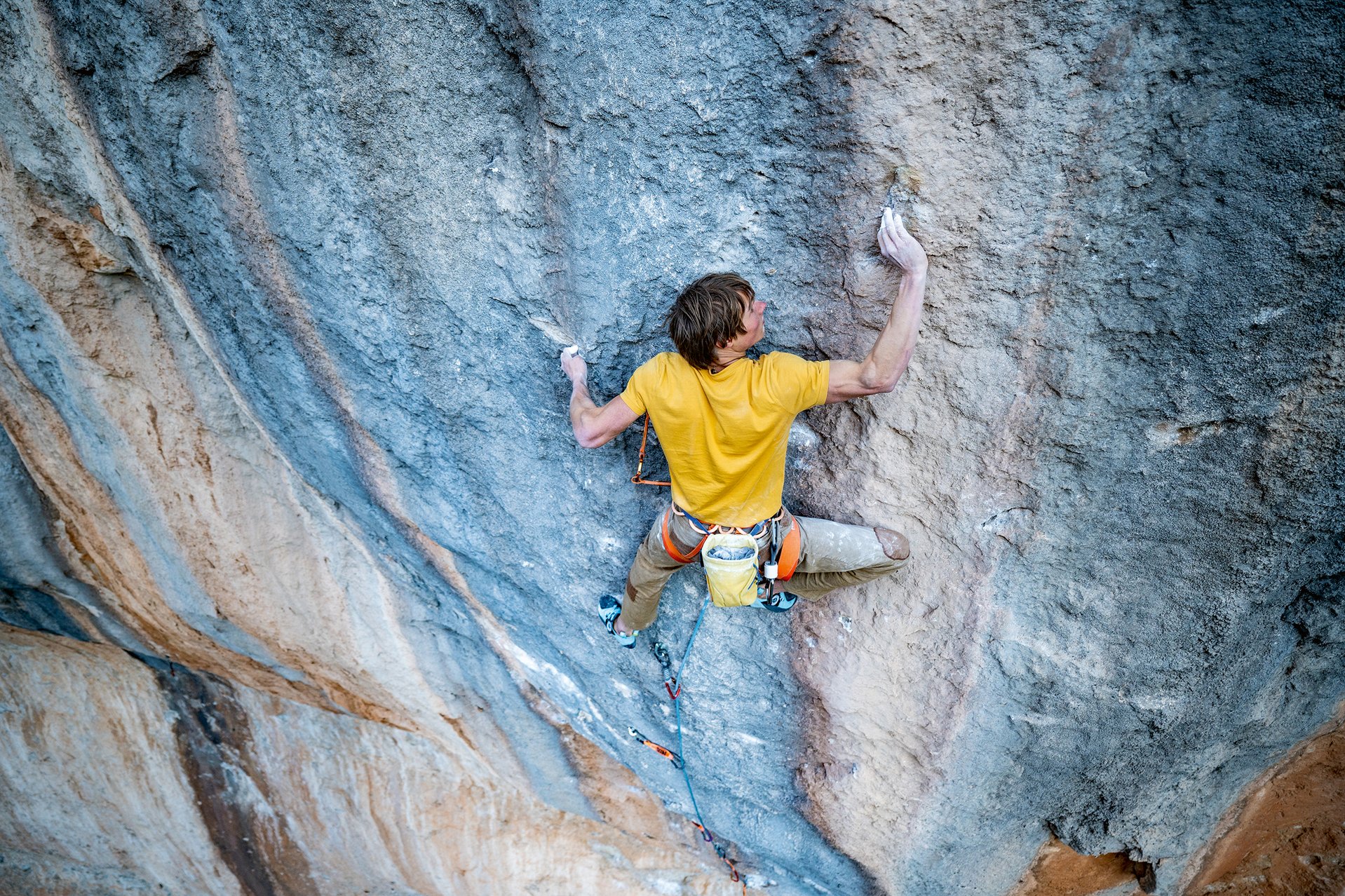 Climber in falesia