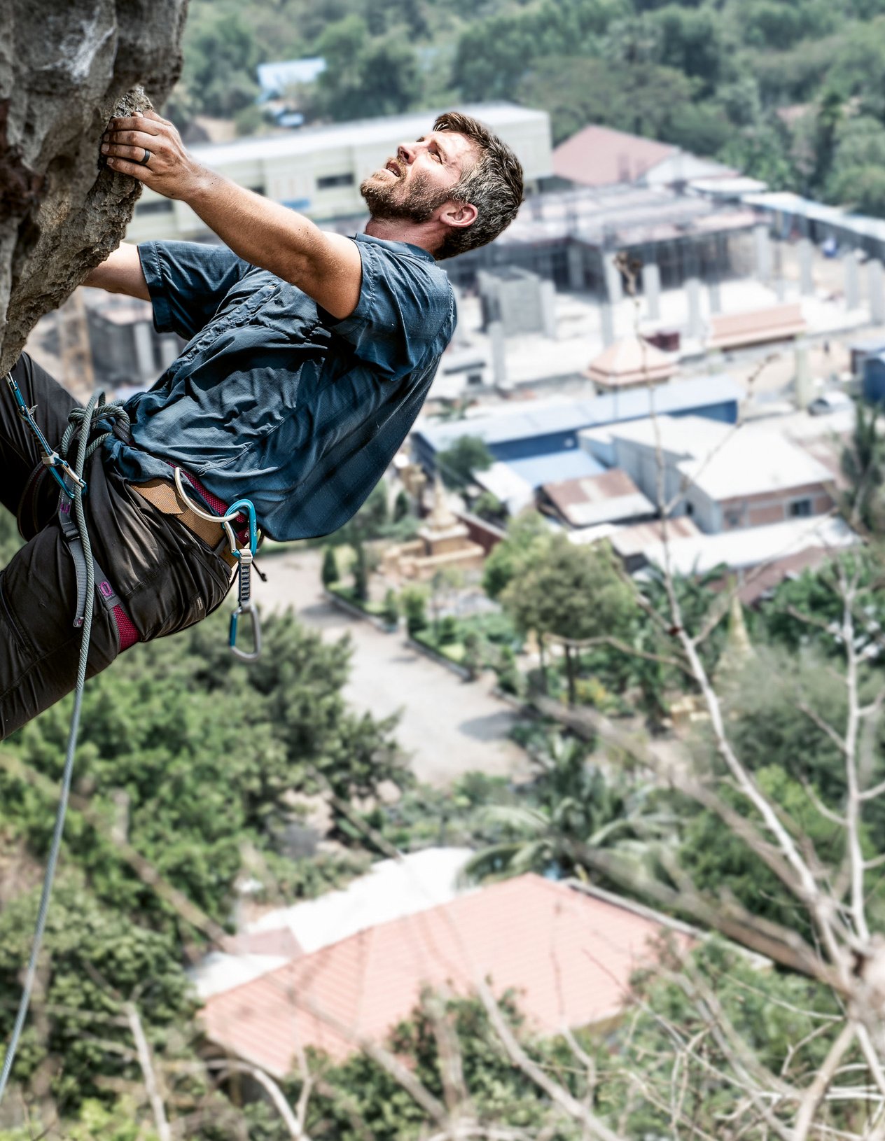 arrampicatore in parete