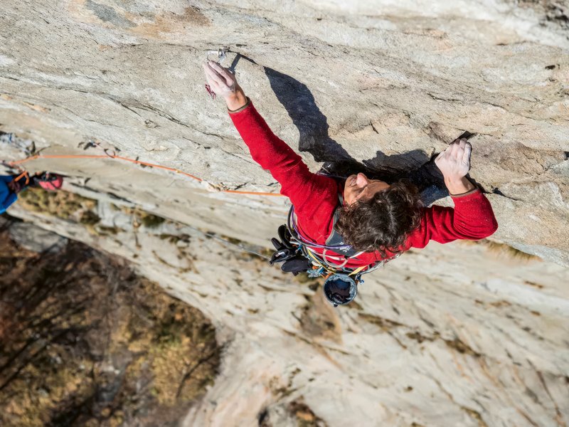 arrampicatore in parete