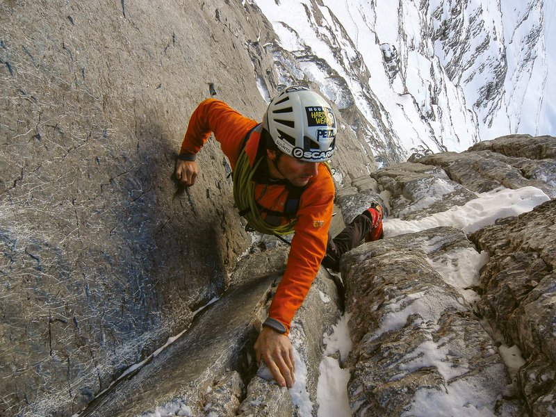 arrampicatore in parete