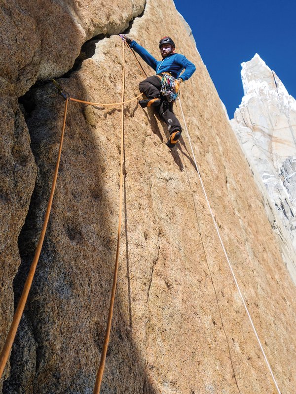arrampicatore in parete