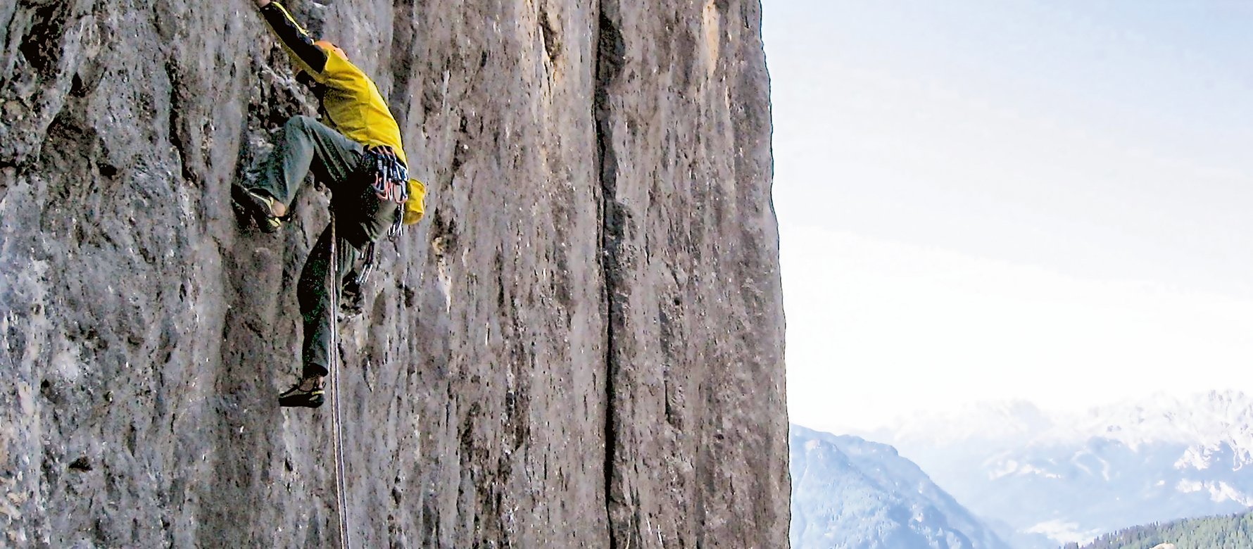 arrampicatore in parete