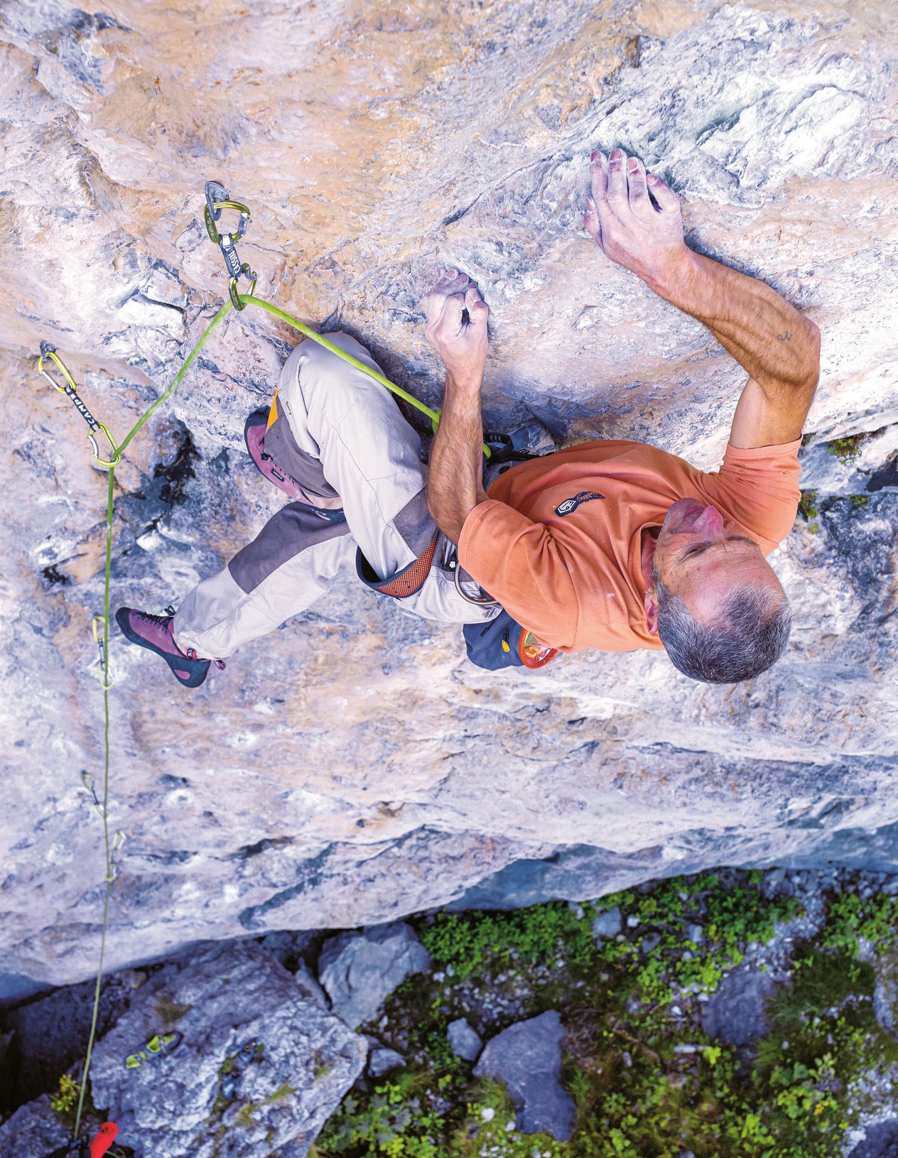 arrampicatore in parete