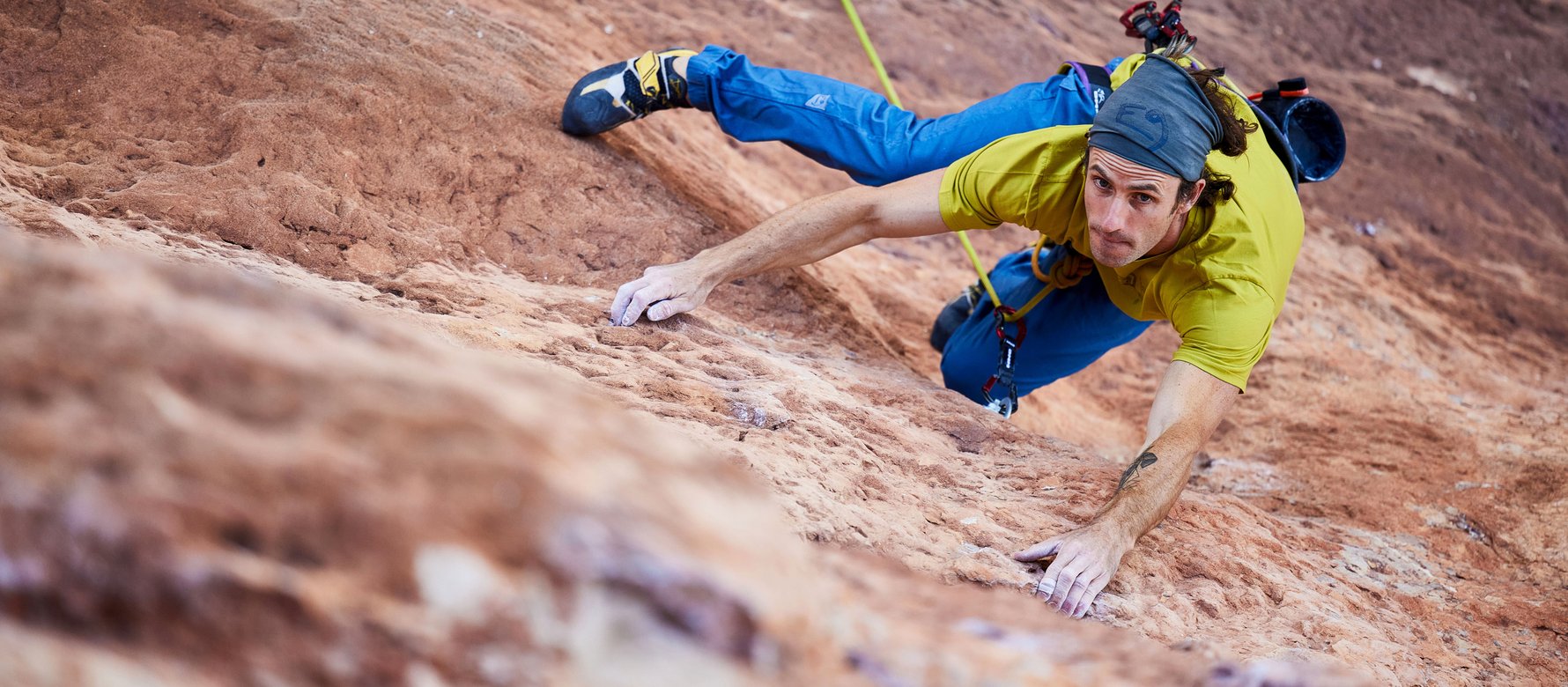 arrampicatore in parete