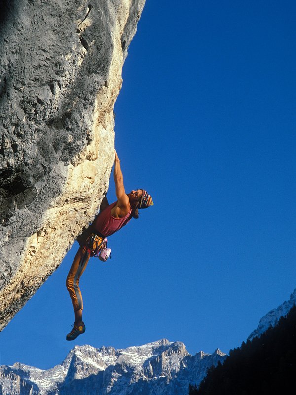 arrampicatore in parete