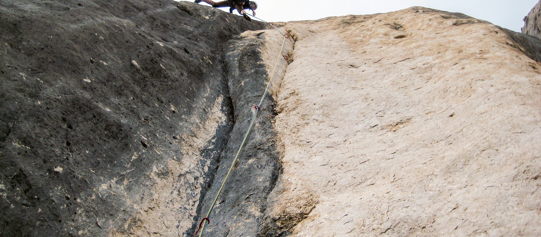 arrampicatore in parete