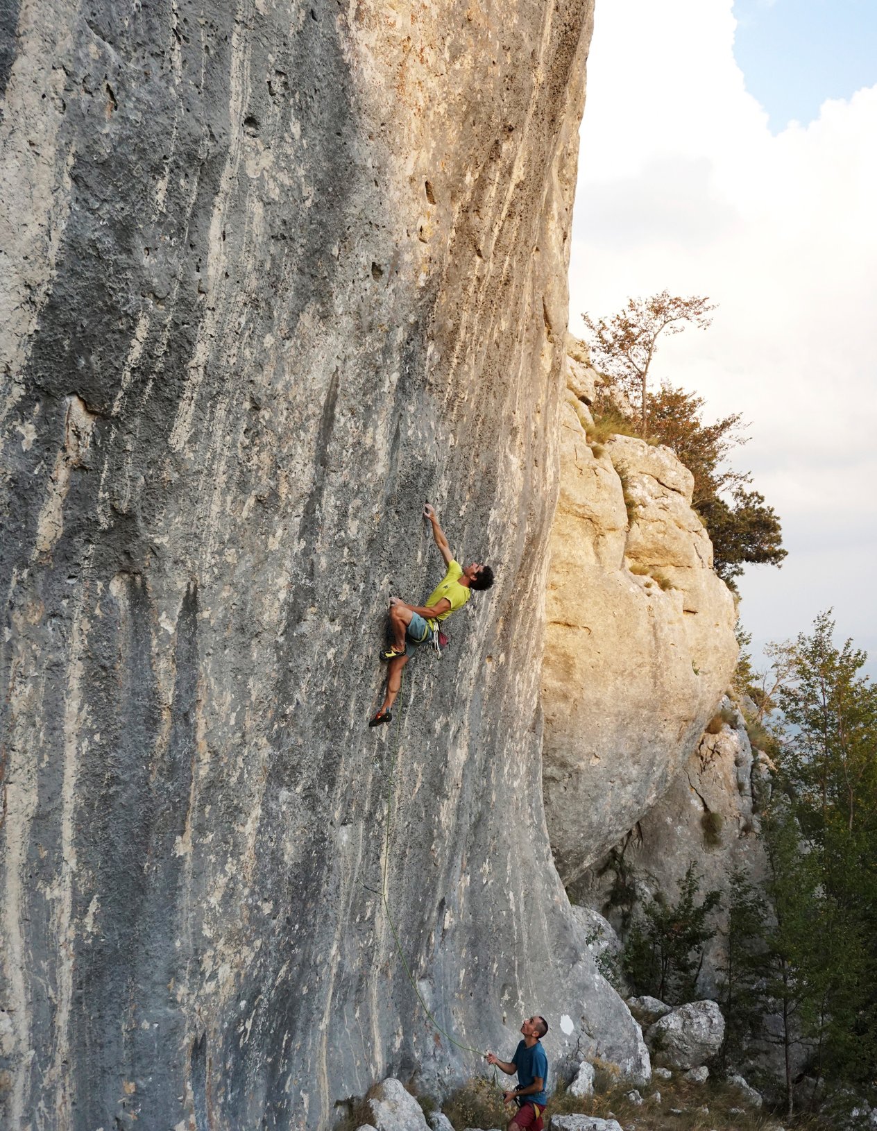 arrampicatore in parete