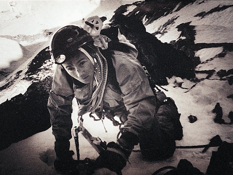 alpinista in parete