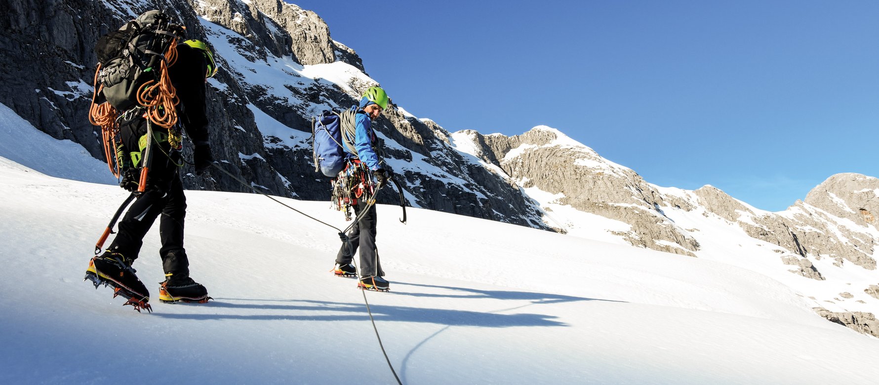 alpinisti in azione