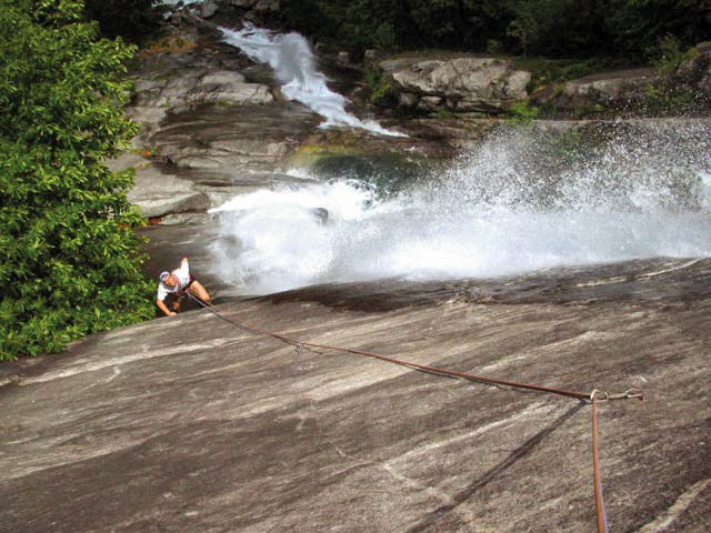 arrampicatore in parete