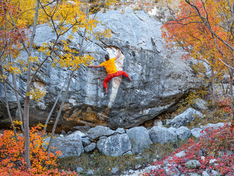 climber su boulder