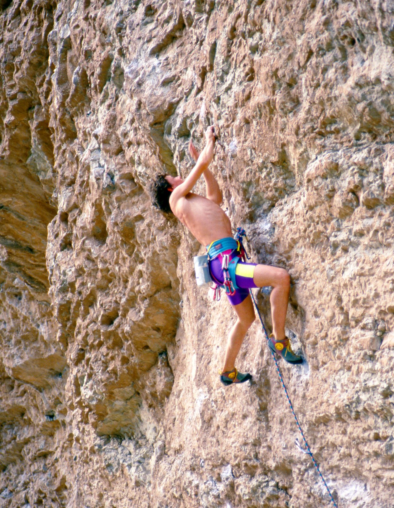 arrampicatore in parete