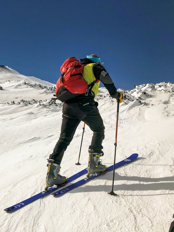 scialpinisti all'alba