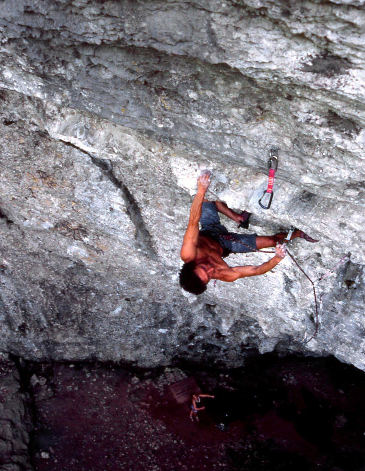 arrampicatore in parete