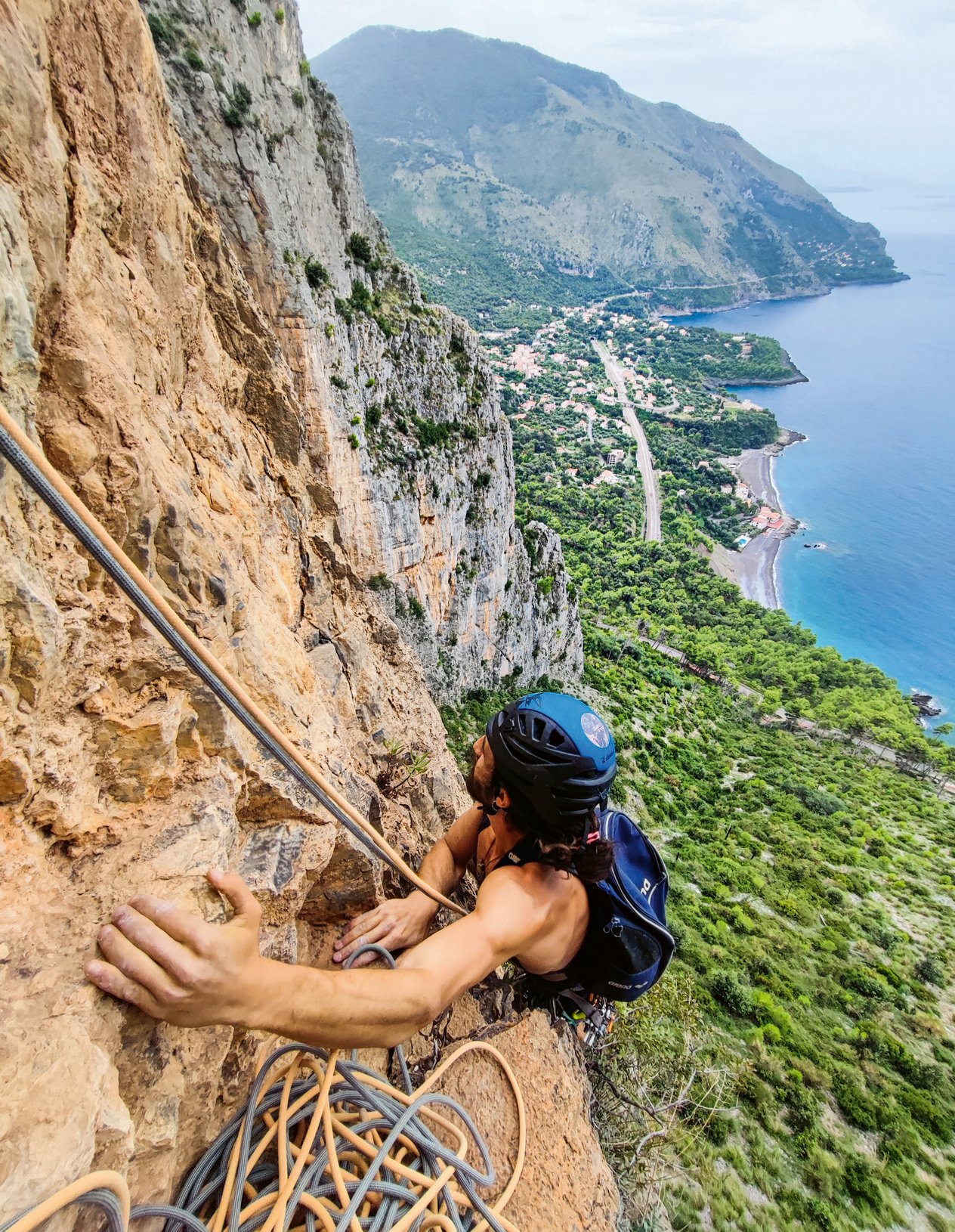 Climber in parete