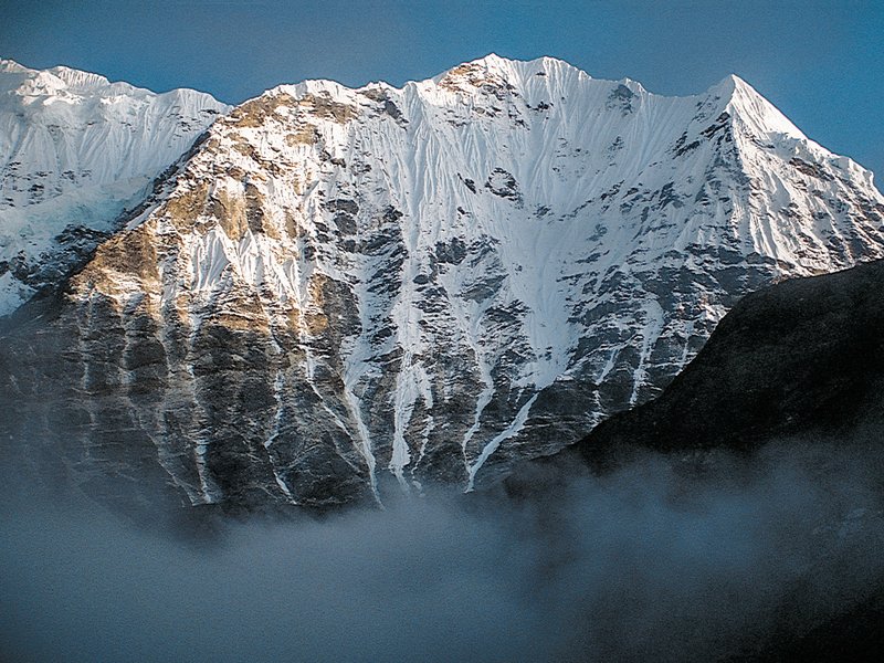 parete di una montagna in nepal