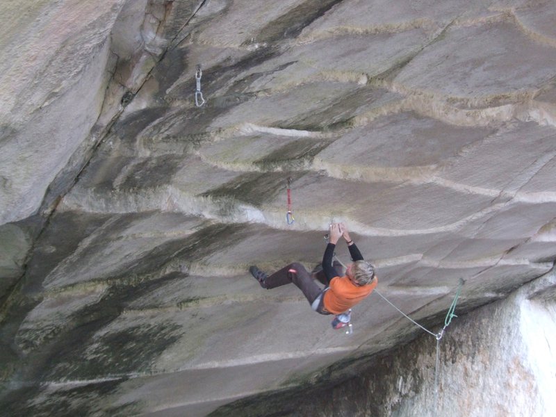 arrampicatore in parete