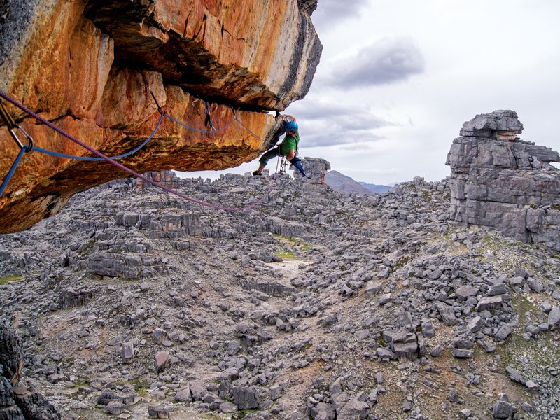 arrampicatore in parete