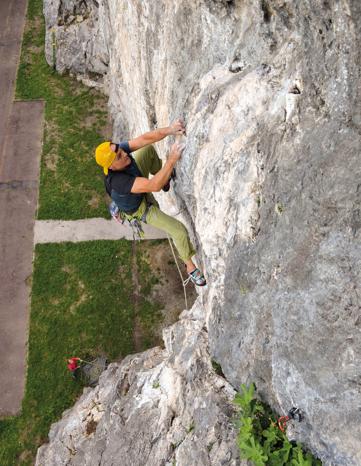 arrampicatore in parete
