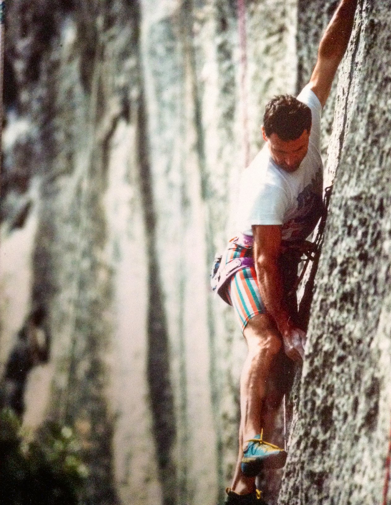 arrampicatore in parete