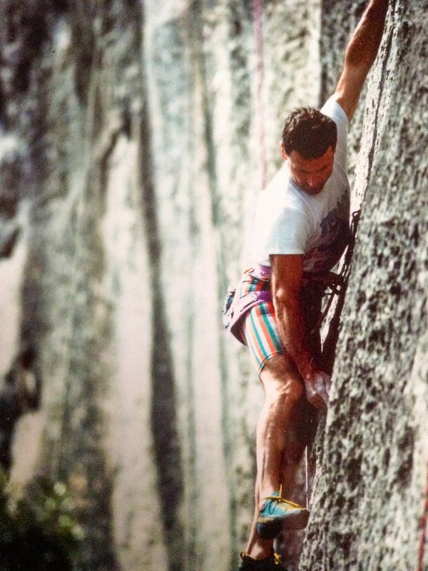 arrampicatore in parete
