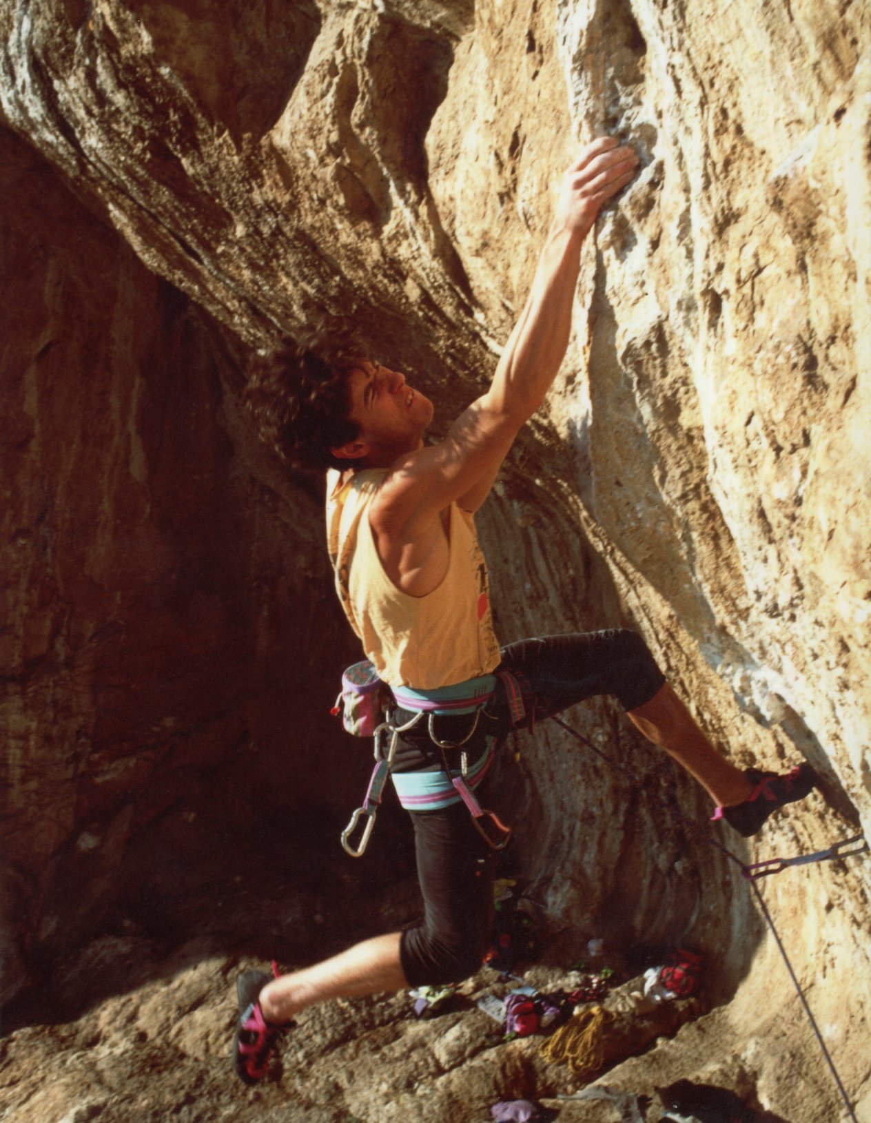 arrampicatore in parete