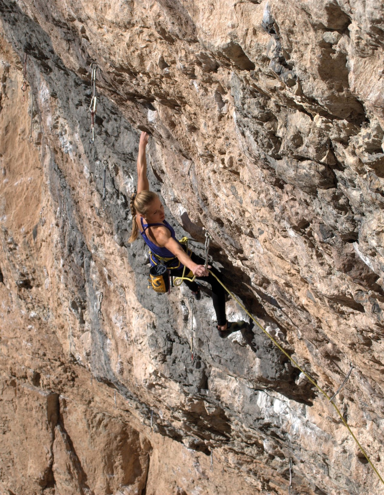 Arrampicata in strapiombo