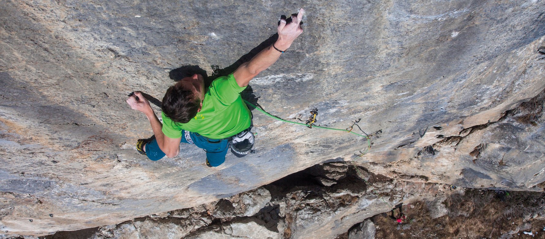 arrampicatore in parete