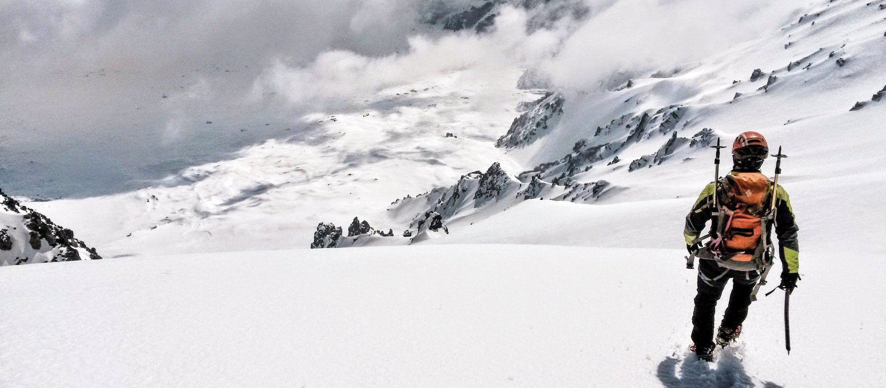 alpinista in azione
