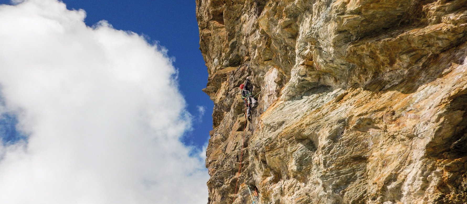 arrampicatore in parete