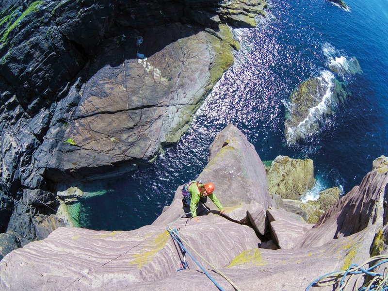 arrampicatore in parete