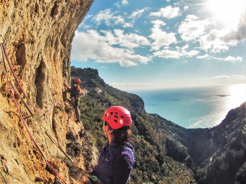 arrampicatore in parete