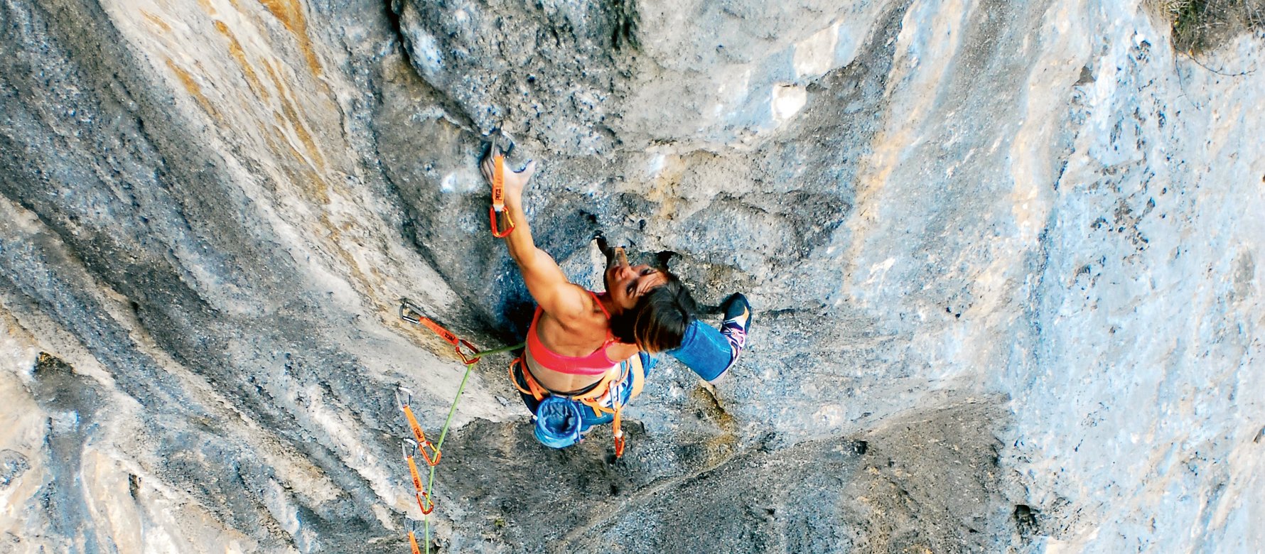 climber in falesia