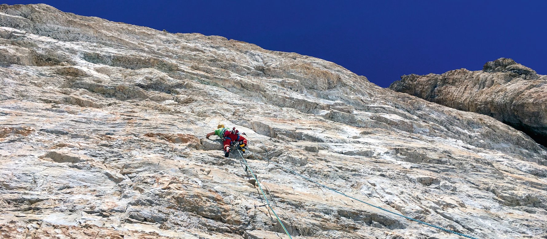 arrampicatore in parete