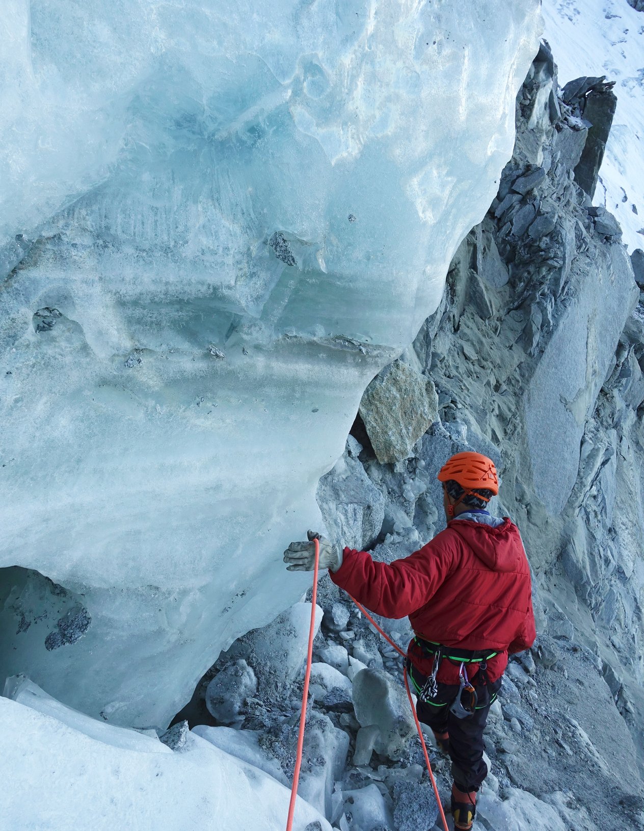 alpinista in azione