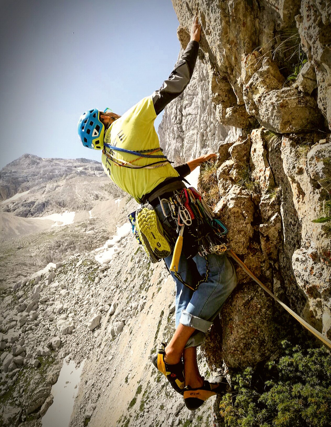 arrampicatore in parete