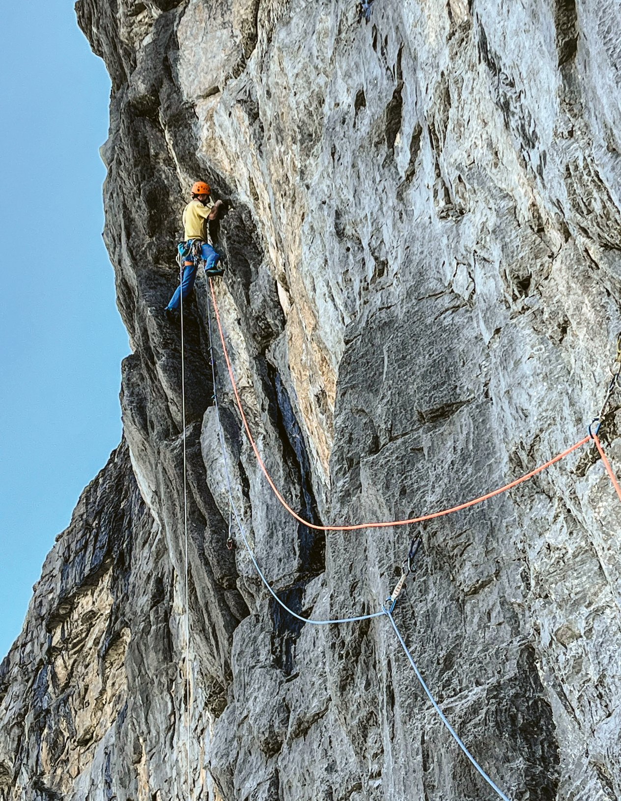 arrampicatore in parete