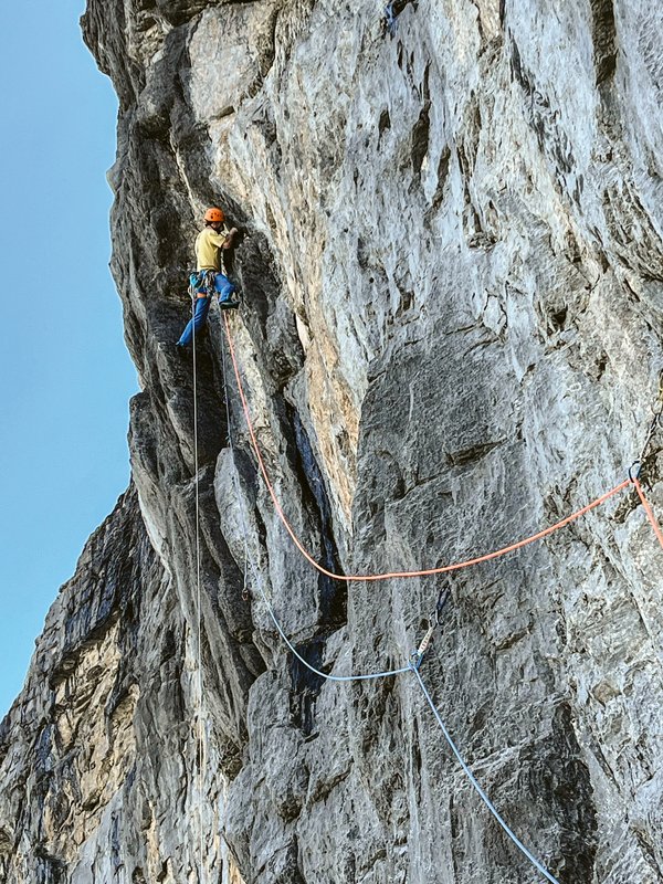 arrampicatore in parete