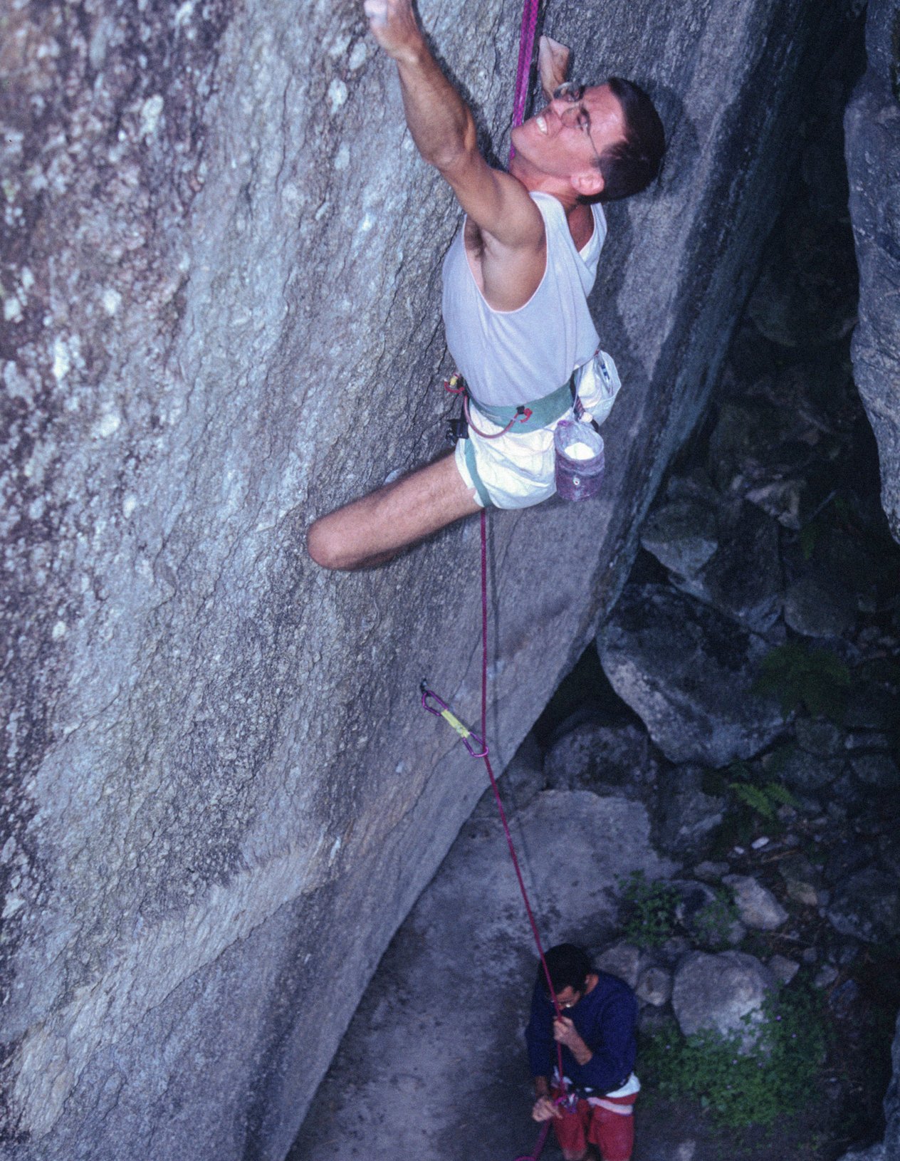 arrampicatore in parete
