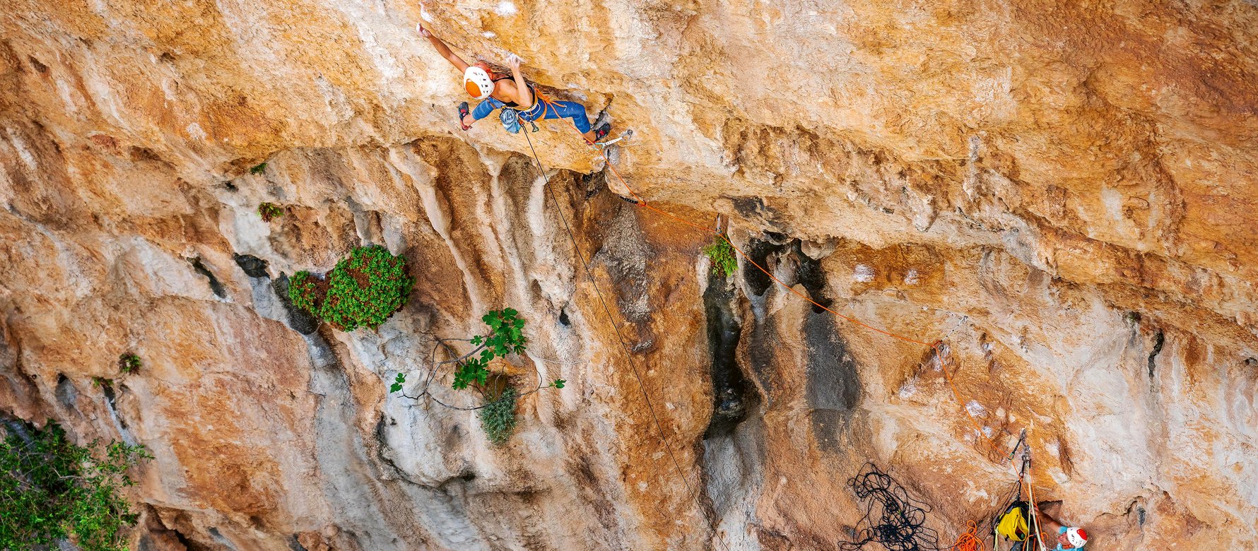 arrampicatori in parete
