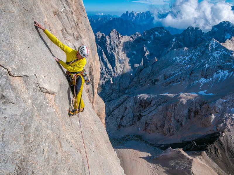 arrampicatore in parete