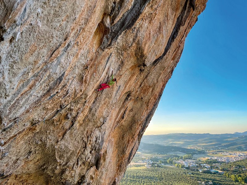 Climber in falesia