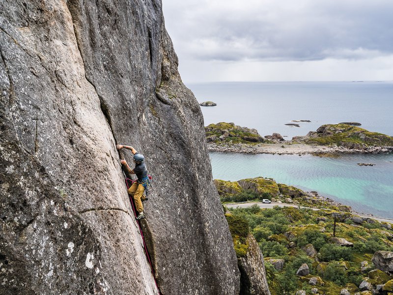 arrampicatore in parete