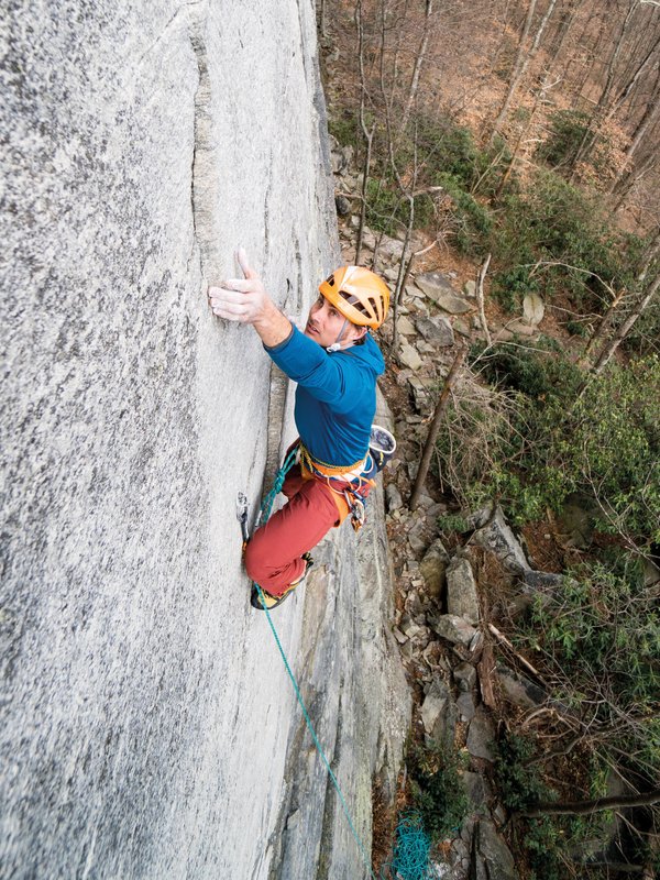 arrampicatore in parete