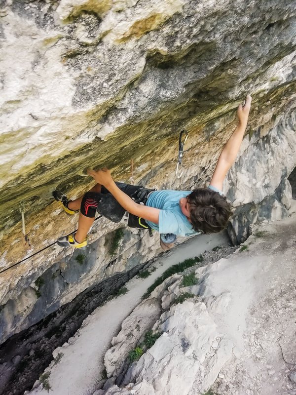 arrampicatore in parete