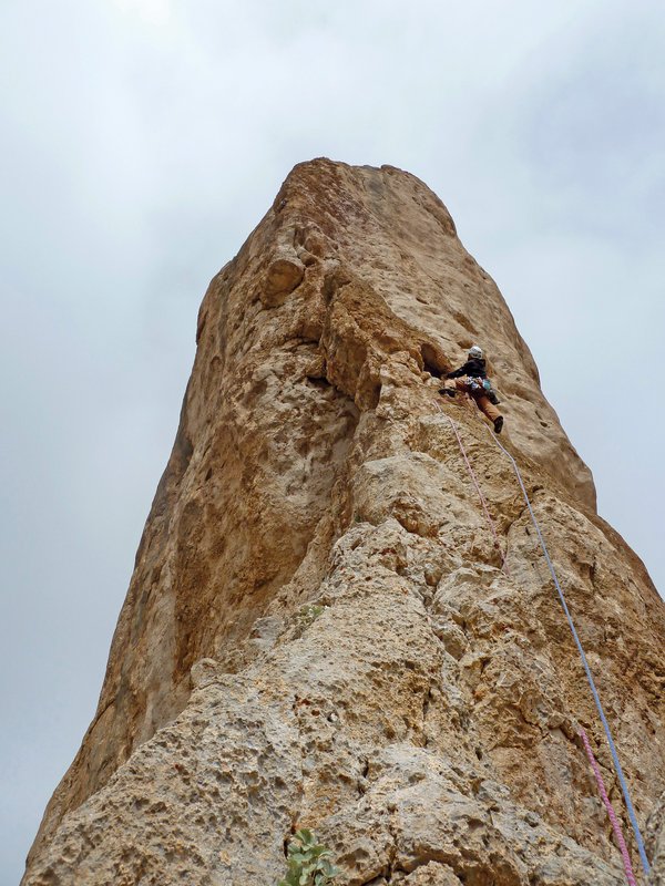 arrampicatore in parete