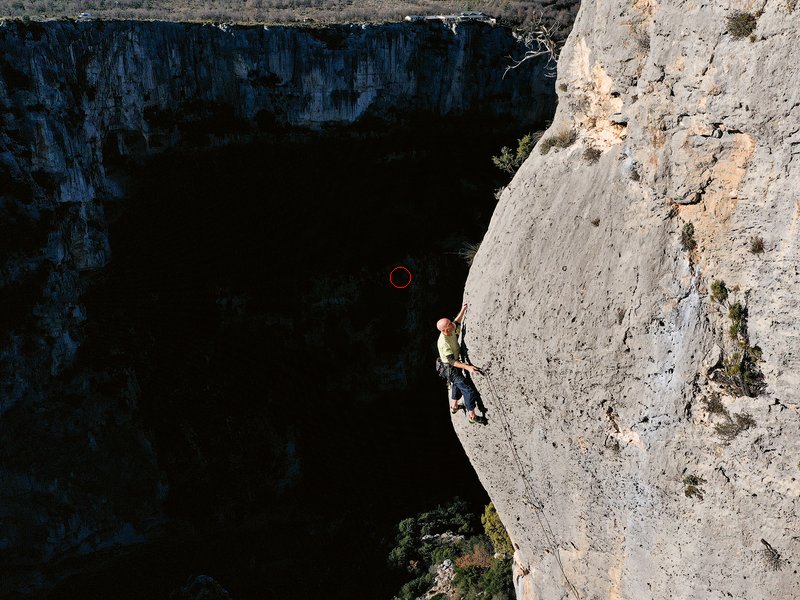 Climber in falesia