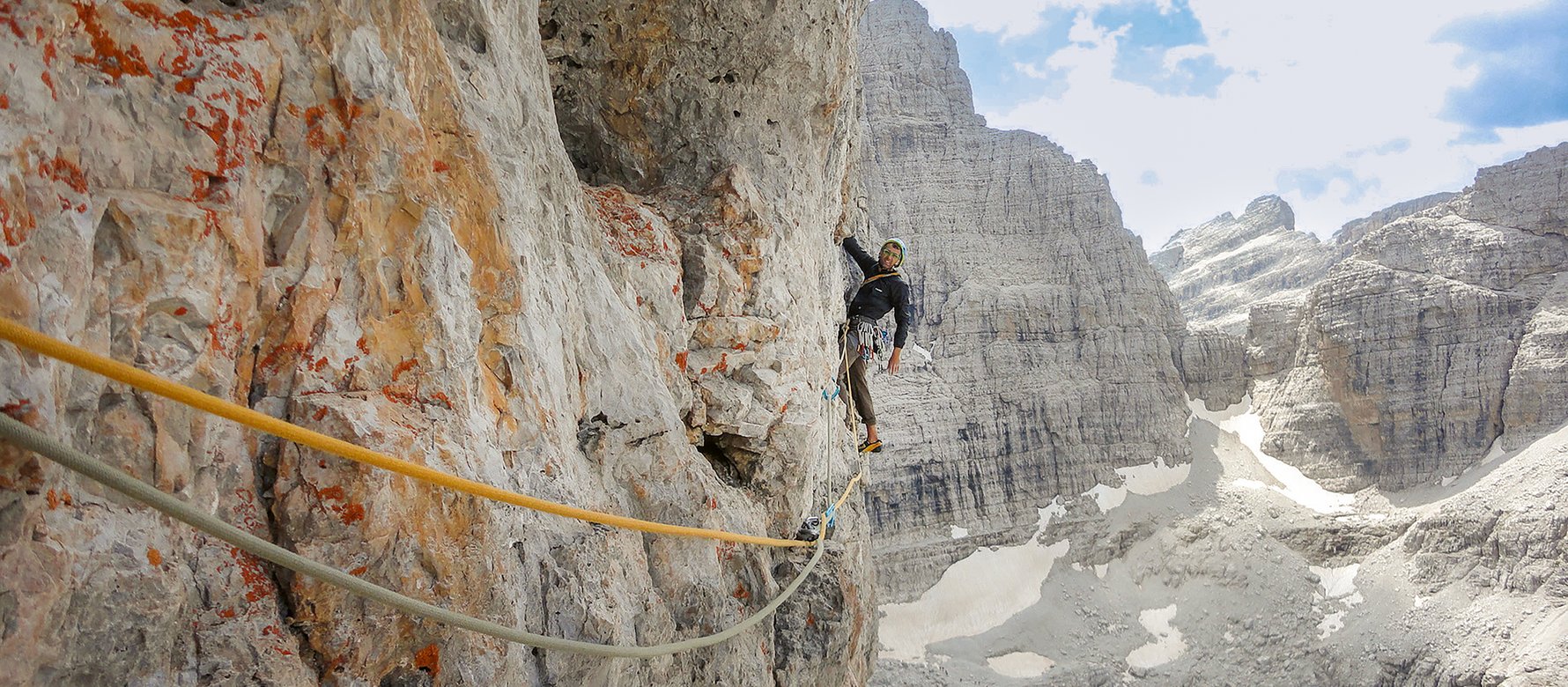climber in parete