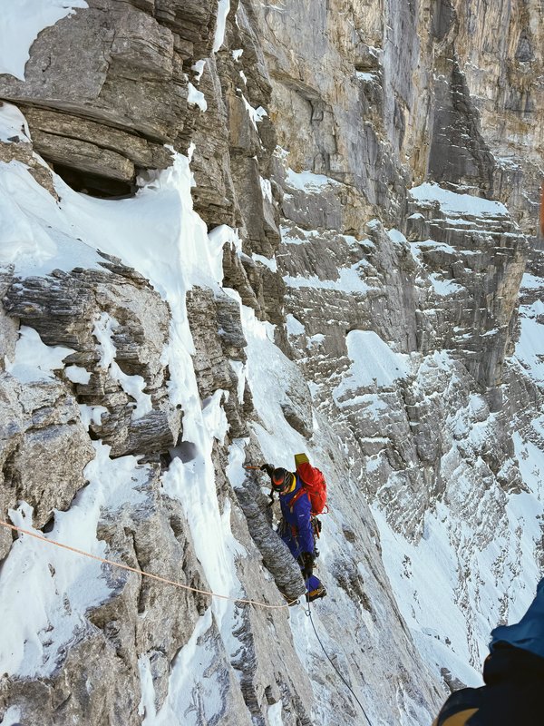 arrampicatore in parete