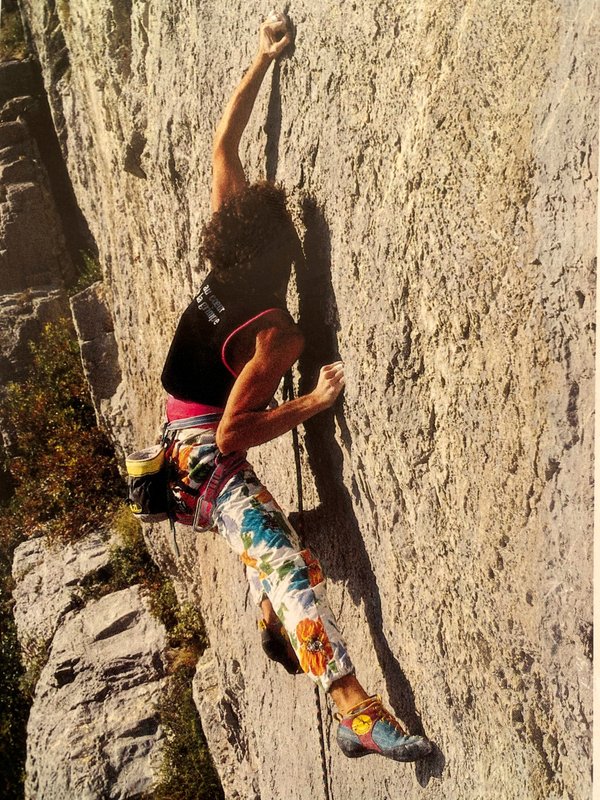 arrampicatore in parete